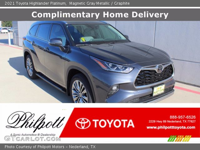 2021 Toyota Highlander Platinum in Magnetic Gray Metallic