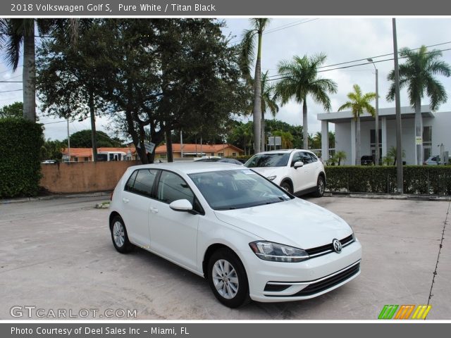 2018 Volkswagen Golf S in Pure White