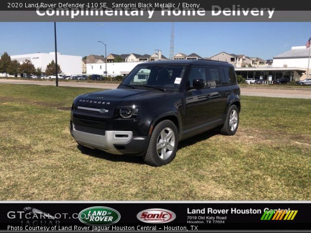 2020 Land Rover Defender 110 SE in Santorini Black Metallic