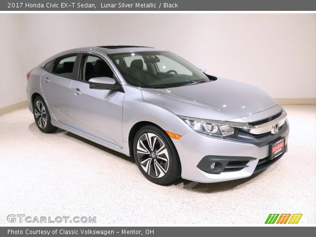 2017 Honda Civic EX-T Sedan in Lunar Silver Metallic