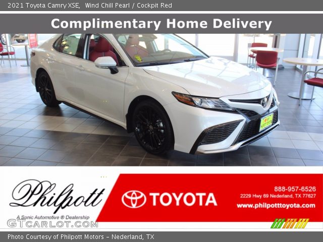 2021 Toyota Camry XSE in Wind Chill Pearl