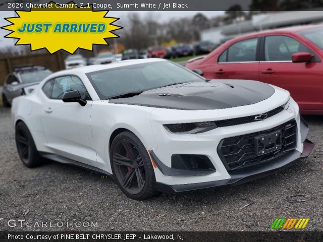 2020 Chevrolet Camaro ZL1 Coupe in Summit White