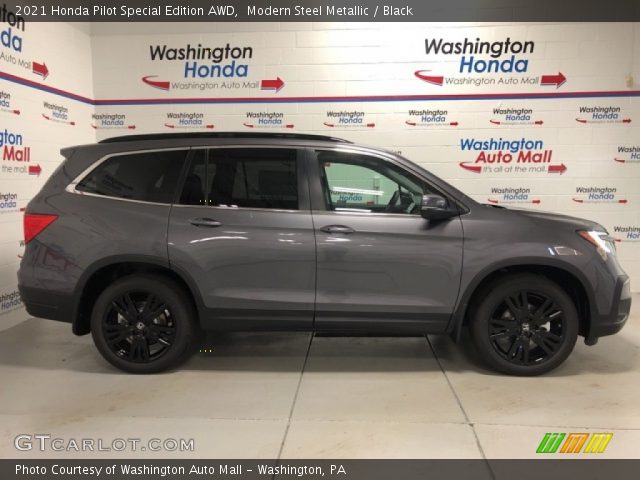 2021 Honda Pilot Special Edition AWD in Modern Steel Metallic