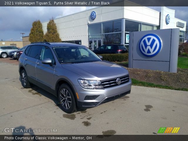 2021 Volkswagen Tiguan S in Pyrite Silver Metallic
