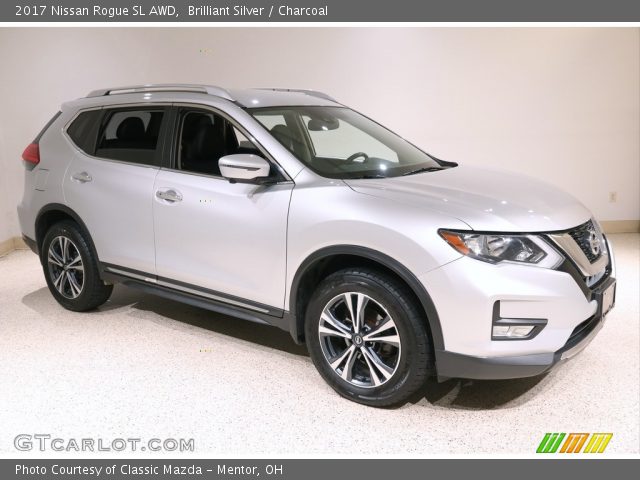 2017 Nissan Rogue SL AWD in Brilliant Silver