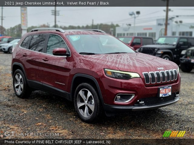 2021 Jeep Cherokee Limited 4x4 in Velvet Red Pearl