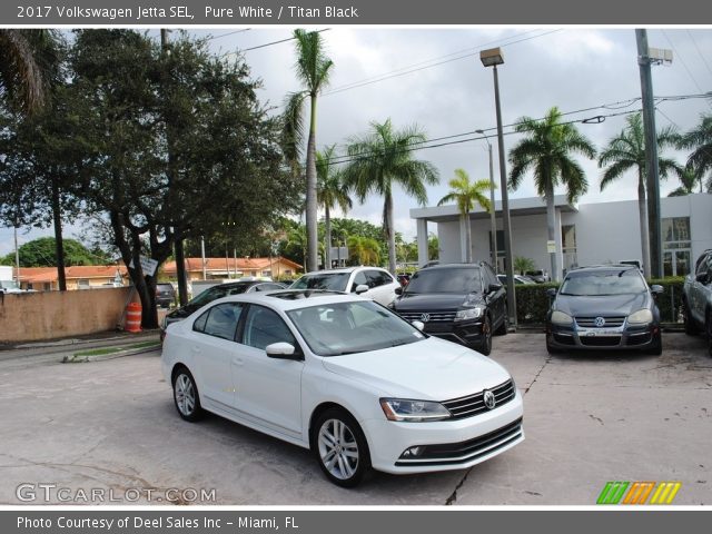2017 Volkswagen Jetta SEL in Pure White