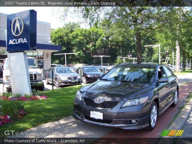 2007 Toyota Camry SE in Magnetic Gray Metallic