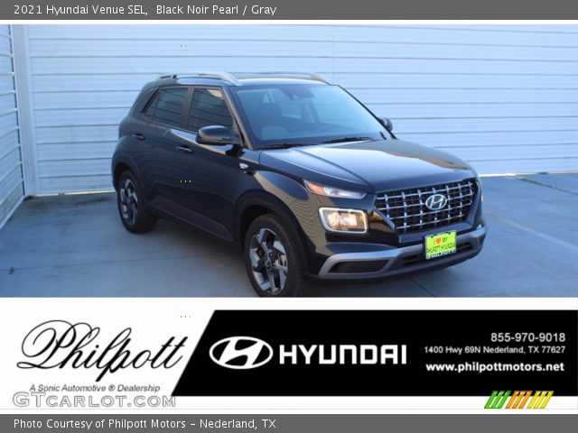 2021 Hyundai Venue SEL in Black Noir Pearl
