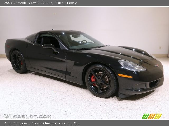 2005 Chevrolet Corvette Coupe in Black