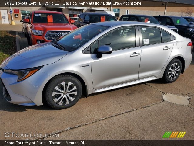 2021 Toyota Corolla Hybrid LE in Classic Silver Metallic