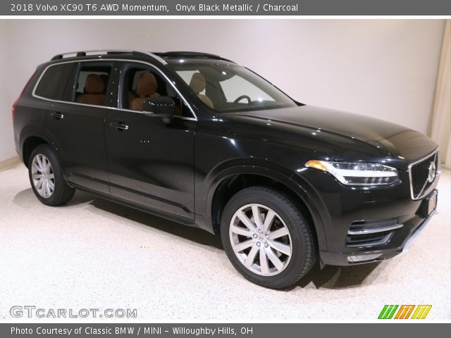 2018 Volvo XC90 T6 AWD Momentum in Onyx Black Metallic