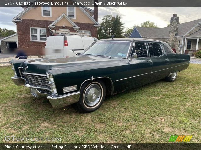 1967 Cadillac Fleetwood Limousine in Sherwood Green