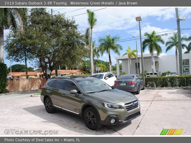 2019 Subaru Outback 3.6R Touring in Wilderness Green Metallic