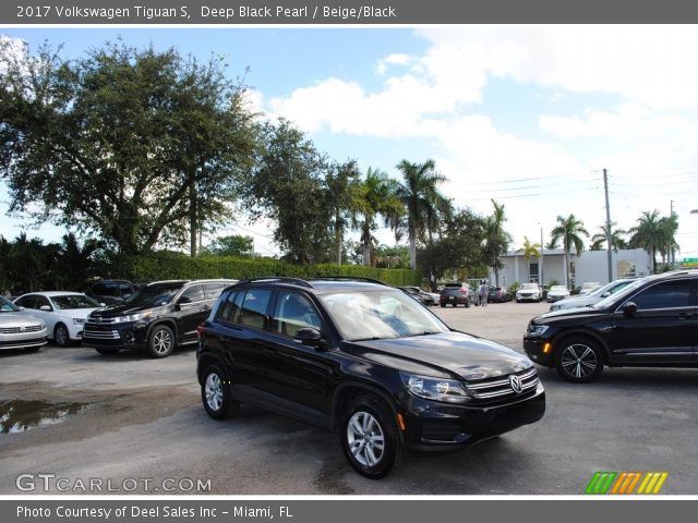 2017 Volkswagen Tiguan S in Deep Black Pearl