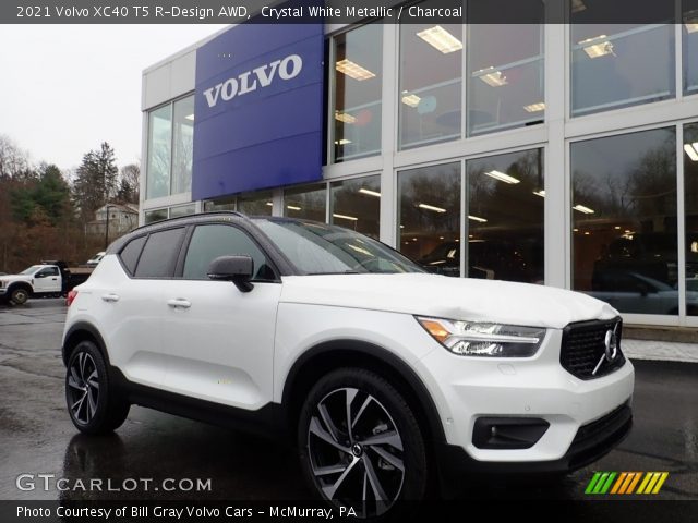 2021 Volvo XC40 T5 R-Design AWD in Crystal White Metallic