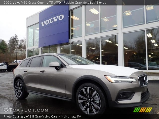 2021 Volvo V60 Cross Country T5 AWD in Pebble Gray Metallic