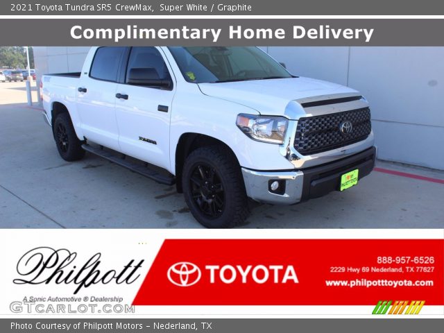 2021 Toyota Tundra SR5 CrewMax in Super White