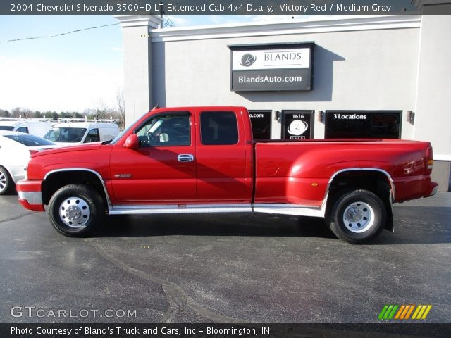 2004 Chevrolet Silverado 3500HD LT Extended Cab 4x4 Dually in Victory Red