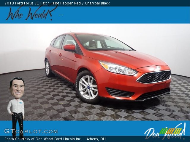 2018 Ford Focus SE Hatch in Hot Pepper Red