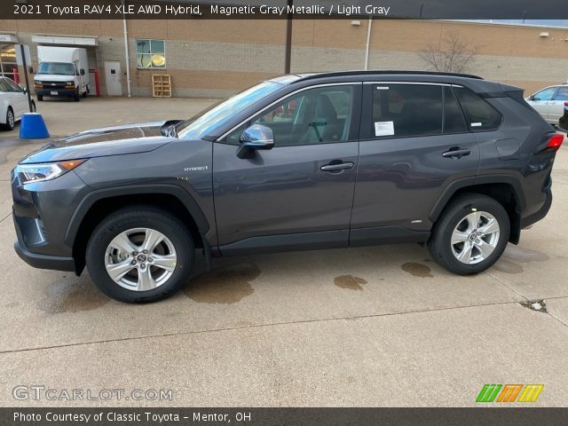 2021 Toyota RAV4 XLE AWD Hybrid in Magnetic Gray Metallic