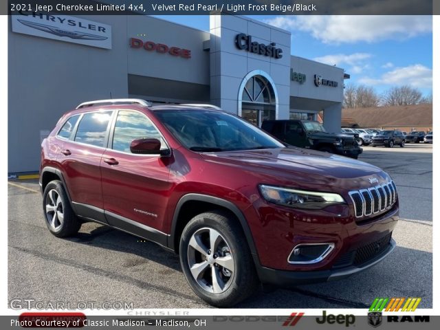 2021 Jeep Cherokee Limited 4x4 in Velvet Red Pearl