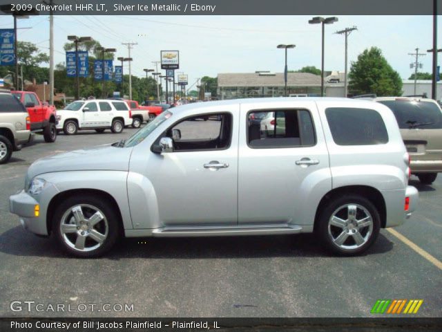 2009 Chevrolet HHR LT in Silver Ice Metallic