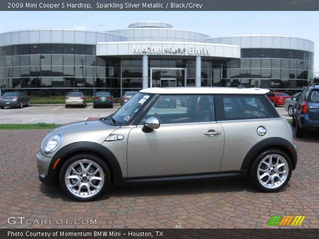 2009 Mini Cooper S Hardtop in Sparkling Silver Metallic