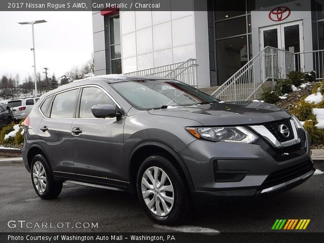 2017 Nissan Rogue S AWD in Gun Metallic