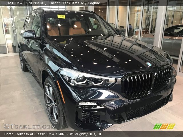 2021 BMW X5 xDrive40i in Carbon Black Metallic