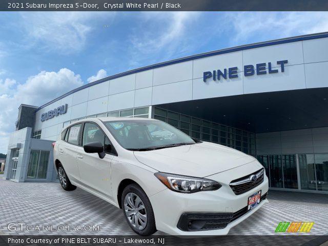 2021 Subaru Impreza 5-Door in Crystal White Pearl