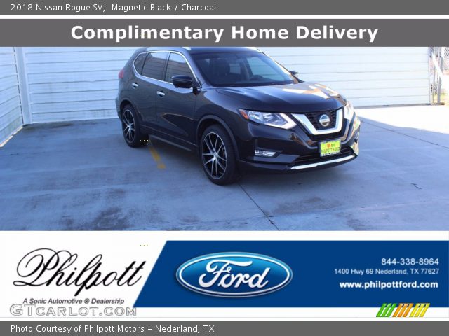 2018 Nissan Rogue SV in Magnetic Black