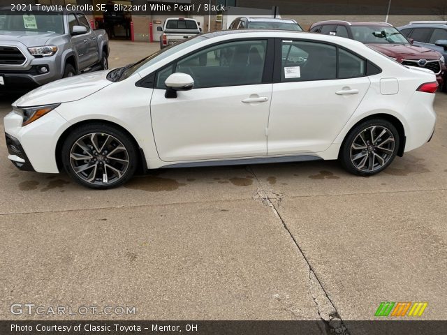 2021 Toyota Corolla SE in Blizzard White Pearl