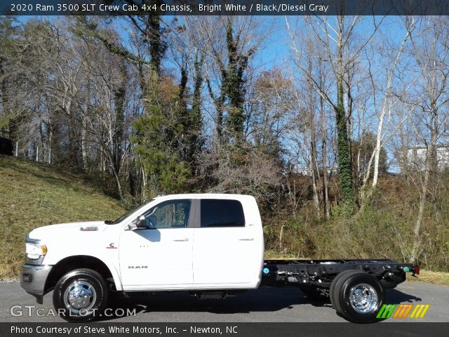 2020 Ram 3500 SLT Crew Cab 4x4 Chassis in Bright White