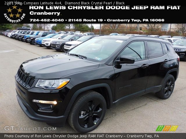 2021 Jeep Compass Latitude 4x4 in Diamond Black Crystal Pearl