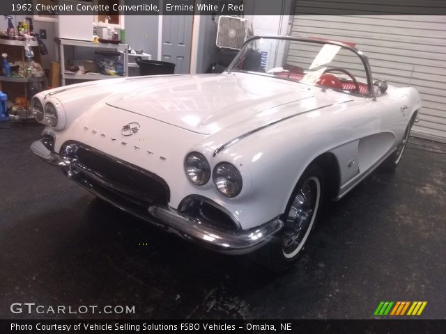 1962 Chevrolet Corvette Convertible in Ermine White