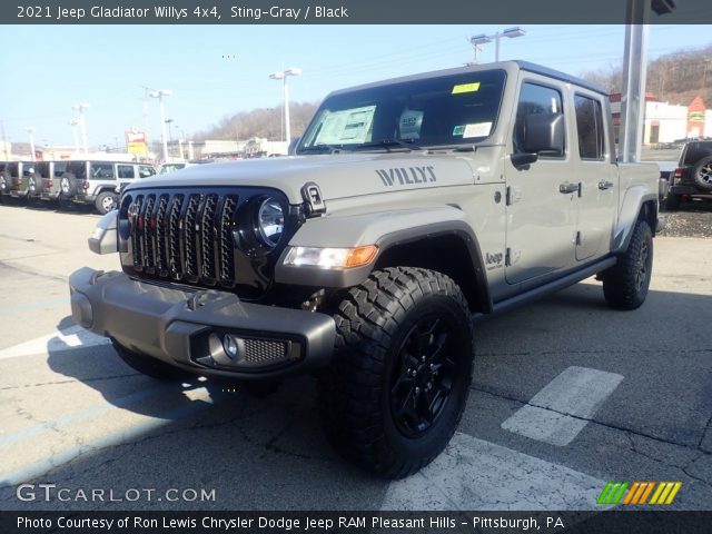 2021 Jeep Gladiator Willys 4x4 in Sting-Gray