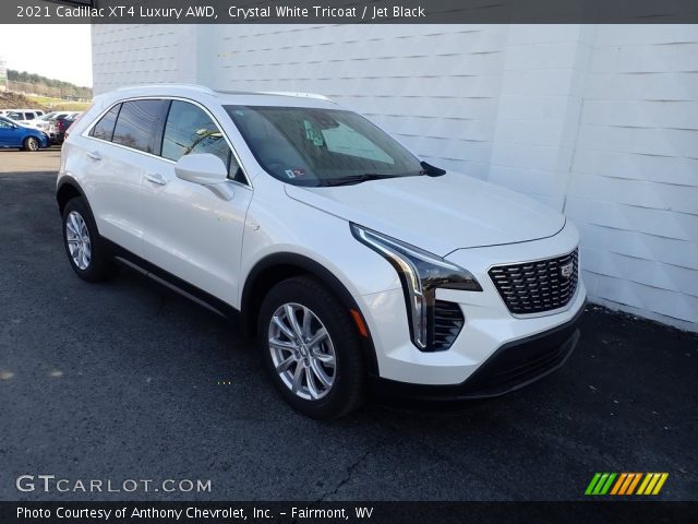 2021 Cadillac XT4 Luxury AWD in Crystal White Tricoat
