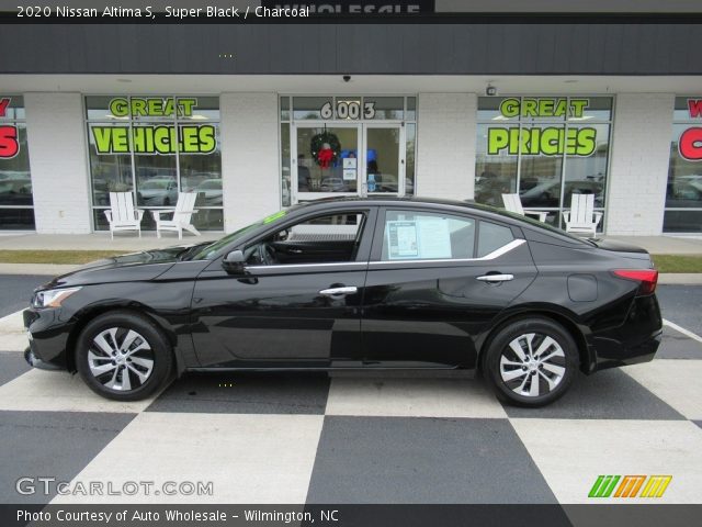 2020 Nissan Altima S in Super Black