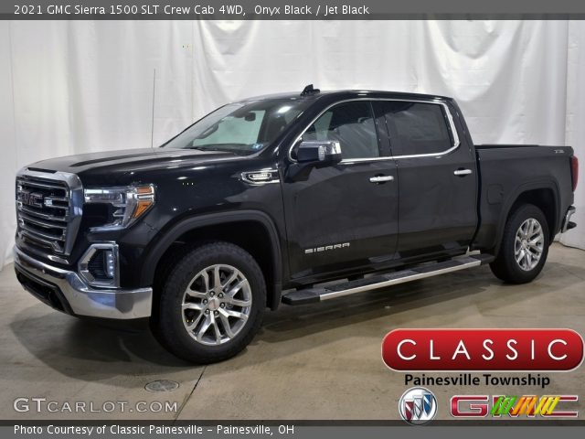 2021 GMC Sierra 1500 SLT Crew Cab 4WD in Onyx Black