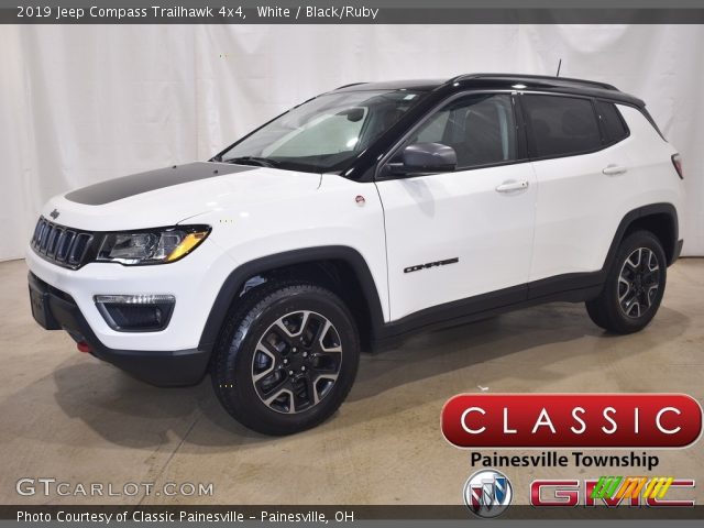 2019 Jeep Compass Trailhawk 4x4 in White