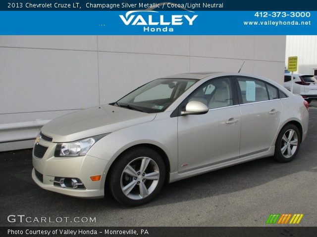 2013 Chevrolet Cruze LT in Champagne Silver Metallic