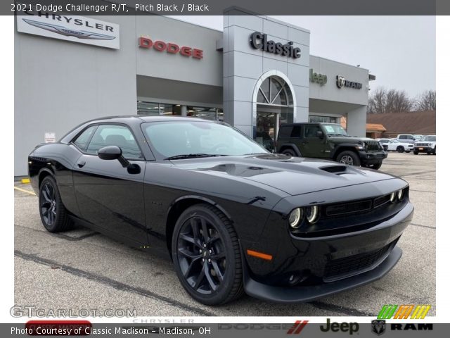 2021 Dodge Challenger R/T in Pitch Black