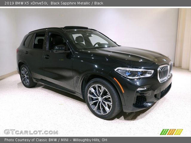 2019 BMW X5 xDrive50i in Black Sapphire Metallic