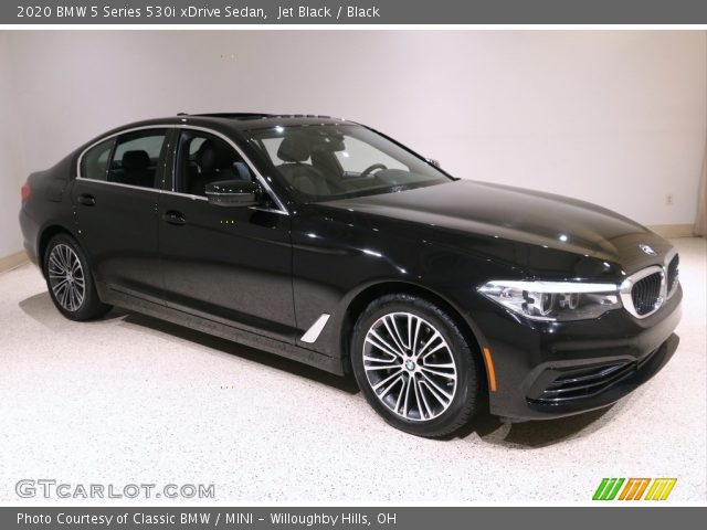 2020 BMW 5 Series 530i xDrive Sedan in Jet Black