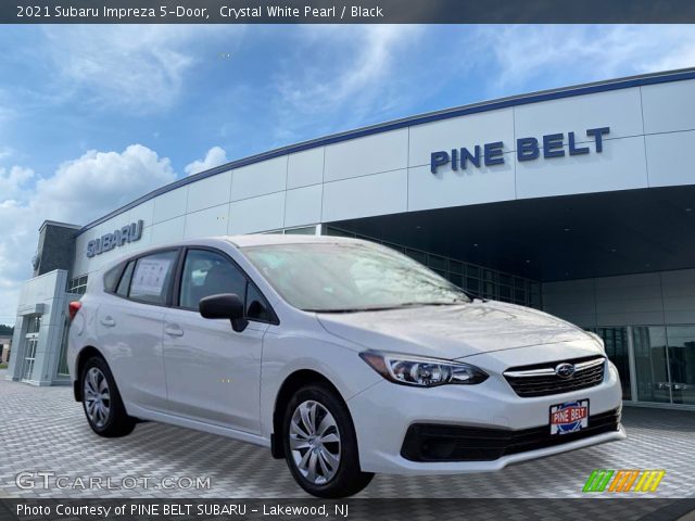 2021 Subaru Impreza 5-Door in Crystal White Pearl