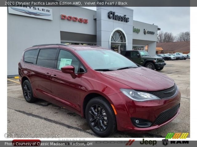 2020 Chrysler Pacifica Launch Edition AWD in Velvet Red Pearl