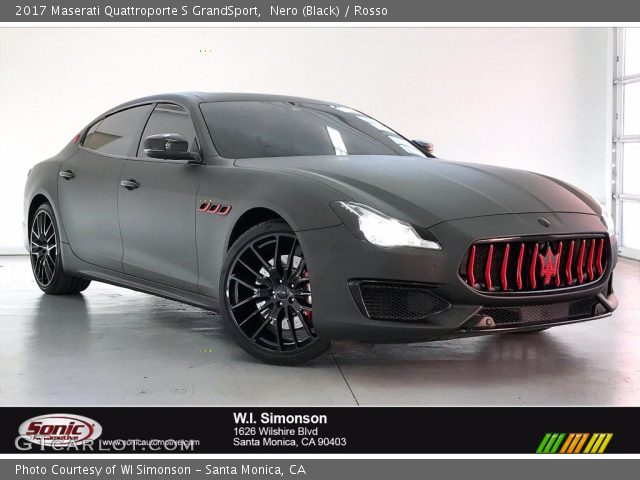 2017 Maserati Quattroporte S GrandSport in Nero (Black)