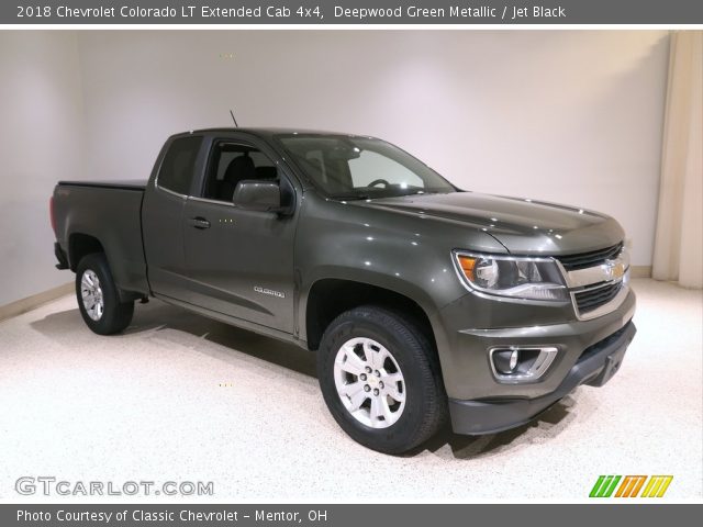 2018 Chevrolet Colorado LT Extended Cab 4x4 in Deepwood Green Metallic