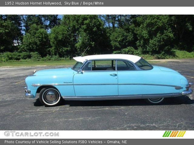 1952 Hudson Hornet Hollywood in Sky Blue